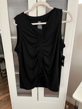Athletic Works Black Sleeveless Ruched V-Neck Tank